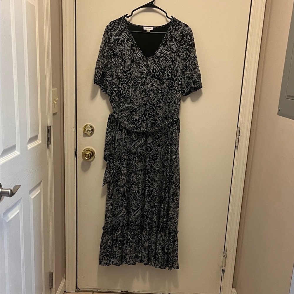 Calvin Klein Collection Black and White Paisley Midi Dress